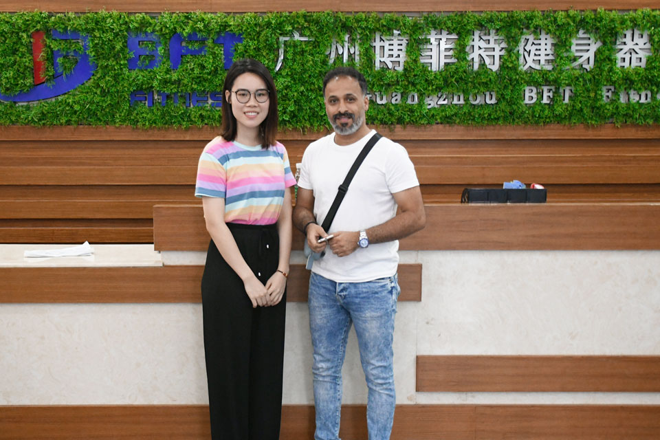 沙特采購博菲特品牌商用健身器材